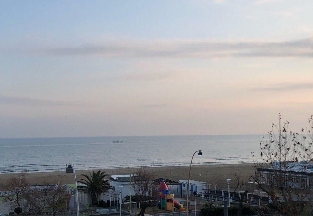 Hotel Los Angeles - Fronte Mare Риччоне Экстерьер фото